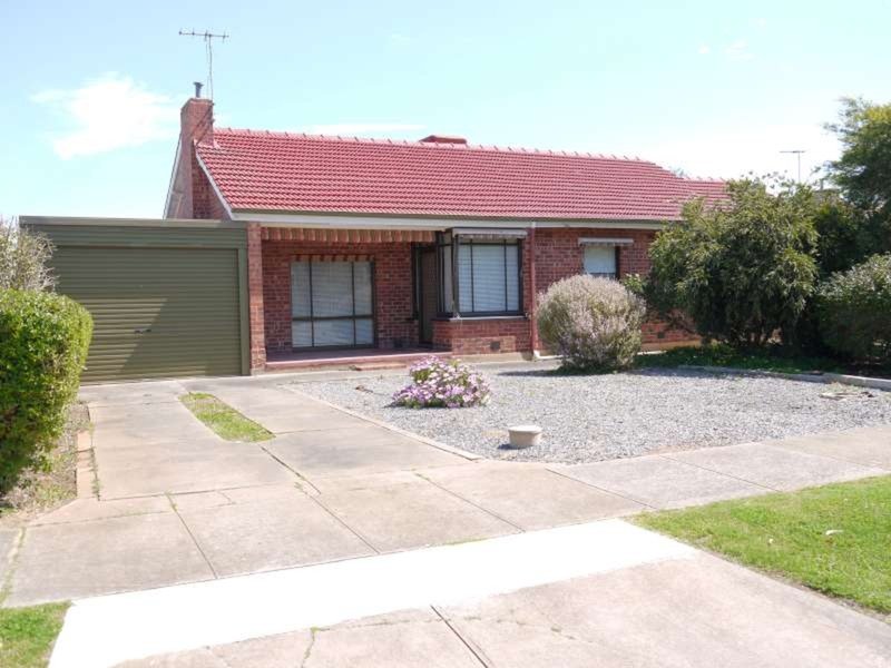12 Coppleridge Drive, Elizabeth Vale, SA 5112
