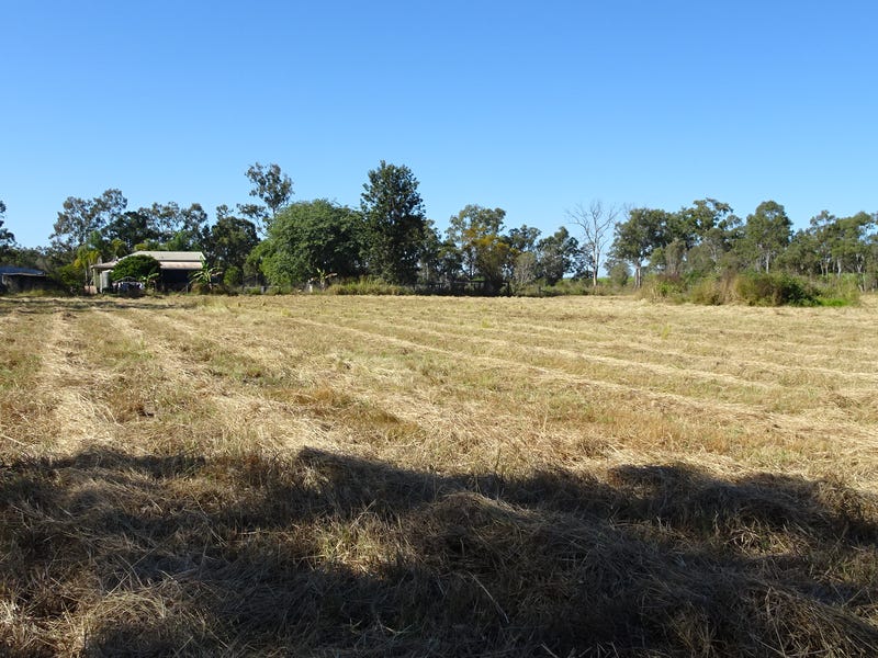 11 WHITES ROAD, Horton, Qld 4660 Property Details