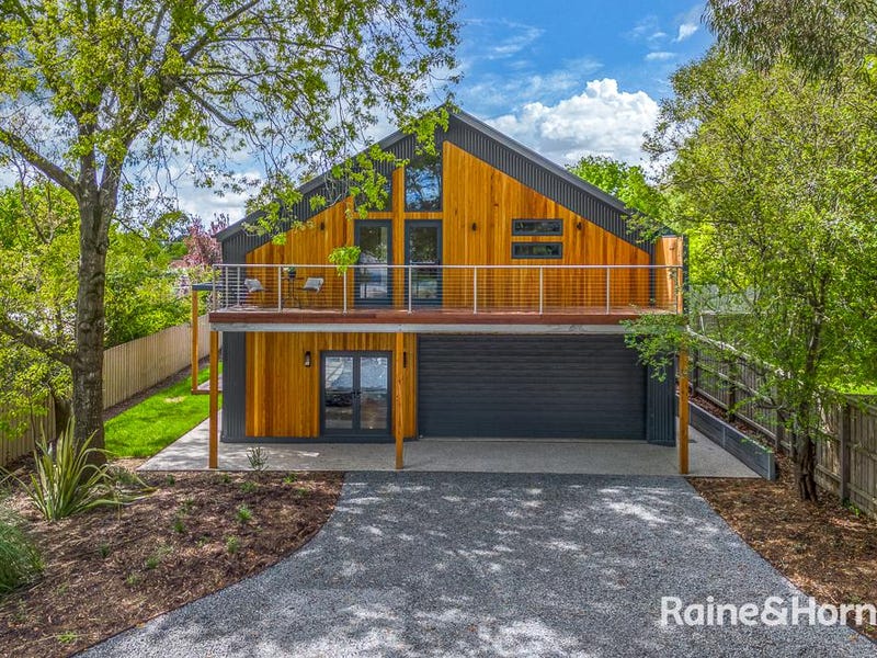 55 Goode Street, Gisborne, Vic 3437 House for Sale