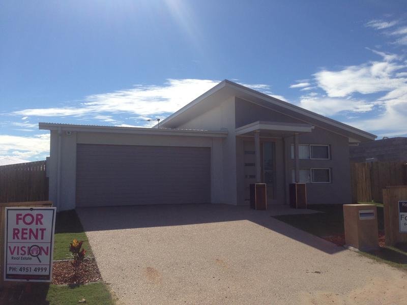 7 Dulcis Drive, Rural View, Qld 4740