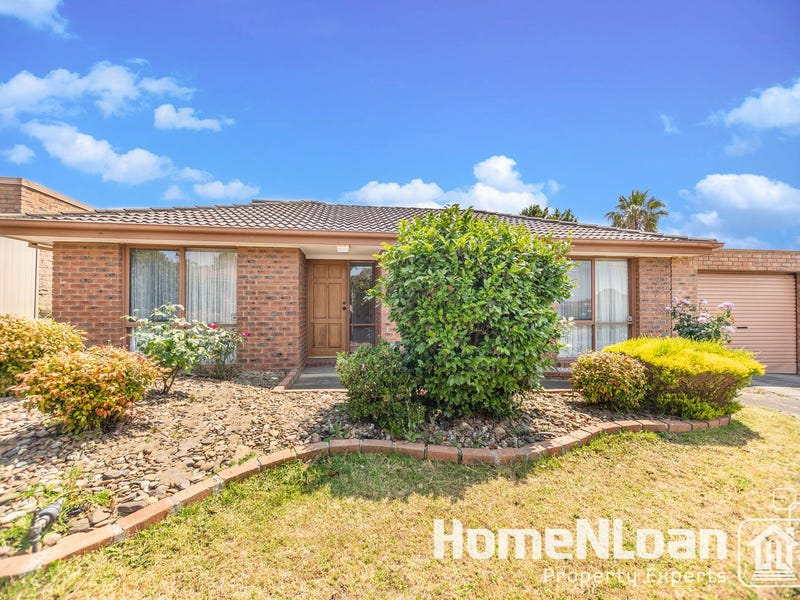 30 Michelle Drive, Hampton Park, VIC 3976