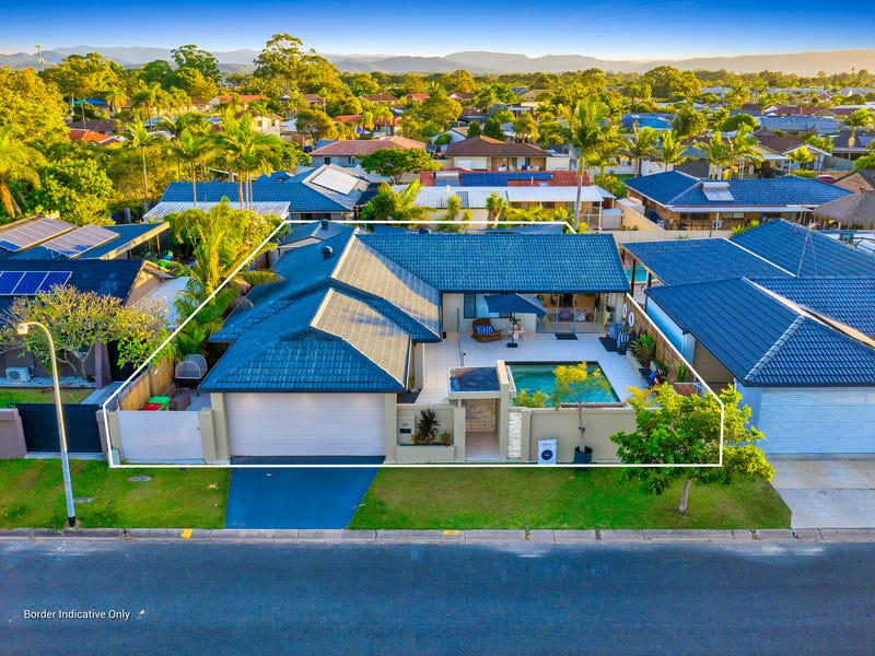 20 Launch Road, Mermaid Waters, QLD 4218