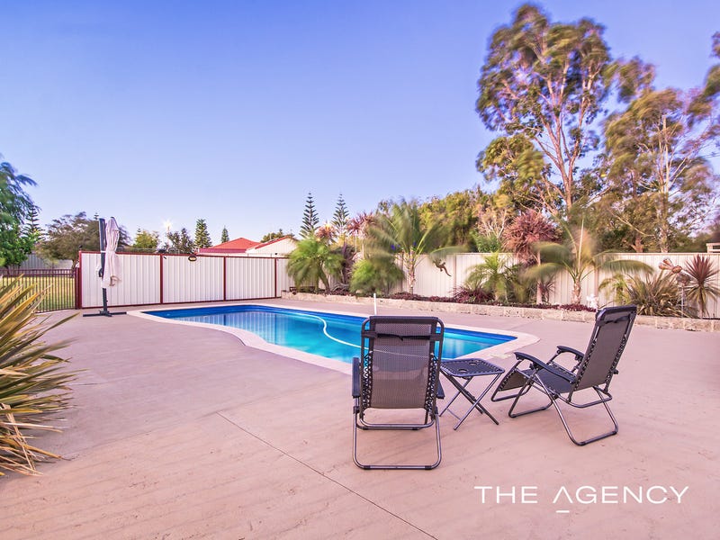 13 Lombadina Parade, Secret Harbour, WA 6173