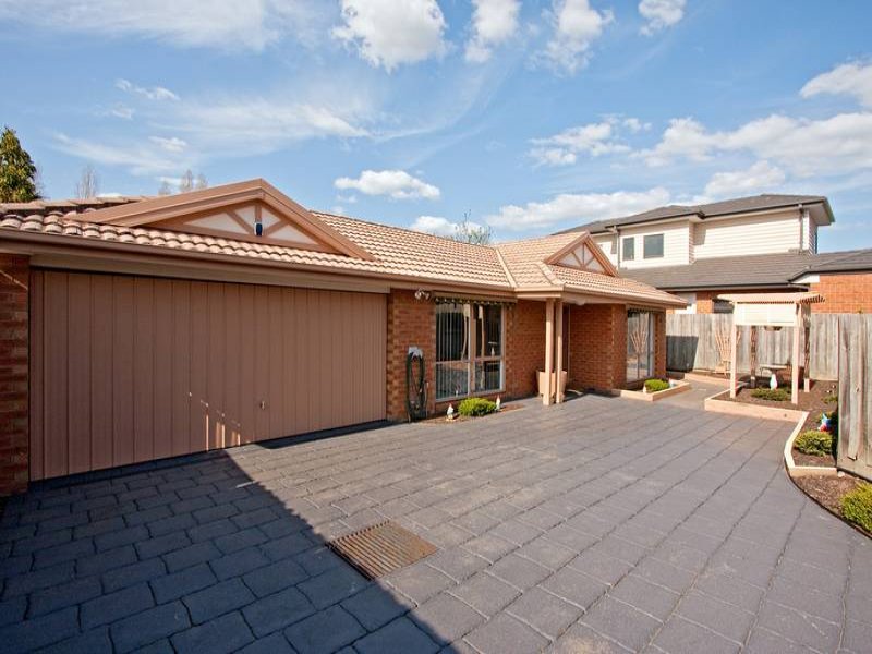 2/96 Murray Road, Croydon, VIC 3136