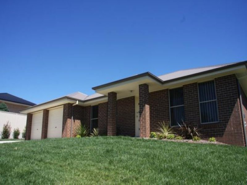 Property 112077799, Blayney, NSW 2799 Property Details