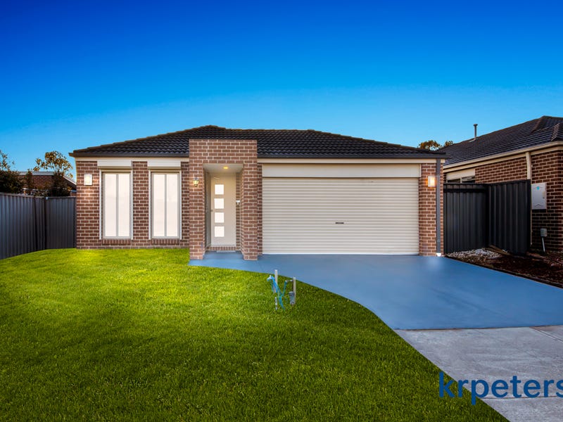 3 Sienna Way, Pakenham, Vic 3810 - Property Details