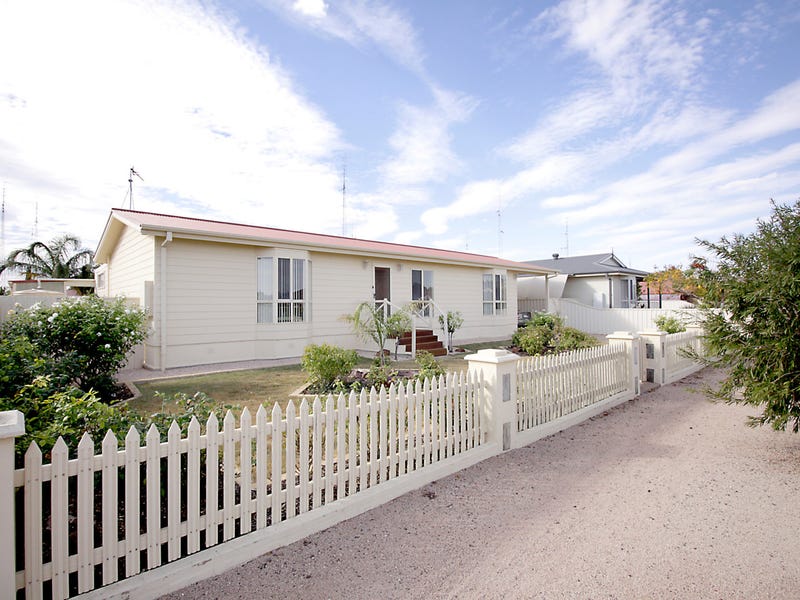 Houses for Sale in Kadina, SA 5554