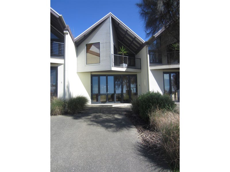 2/10 Bay Street, Port Albert, Vic 3971