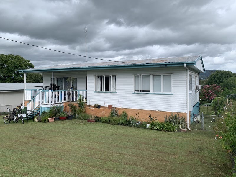 16 Golf Avenue, Boonah, Qld 4310 Property Details