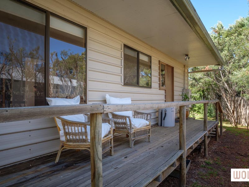 126 Carlton Beach Road, Dodges Ferry, TAS 7173