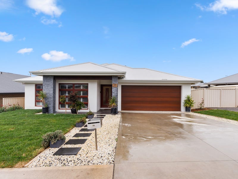 35 Kidd Circuit, Goulburn, NSW 2580 - realestate.com.au