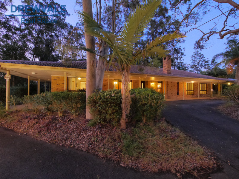 141 Forestdale Drive, Forestdale, Qld 4118 Property Details