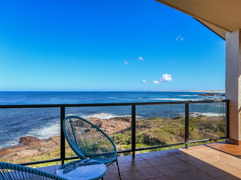 6A Ocean Street, Fishermans Bay, NSW 2316