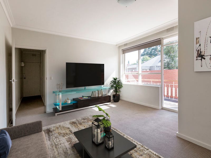 15 Malvern Grove, Caulfield North, VIC 3161