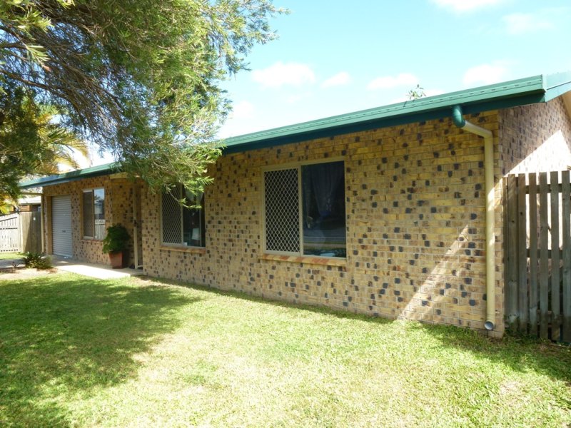 33 Mansfield Drive, Beaconsfield, Qld 4740 Property Details