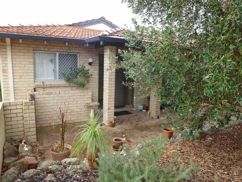 4/22 Samson Street, Fremantle, WA 6160 Property Details