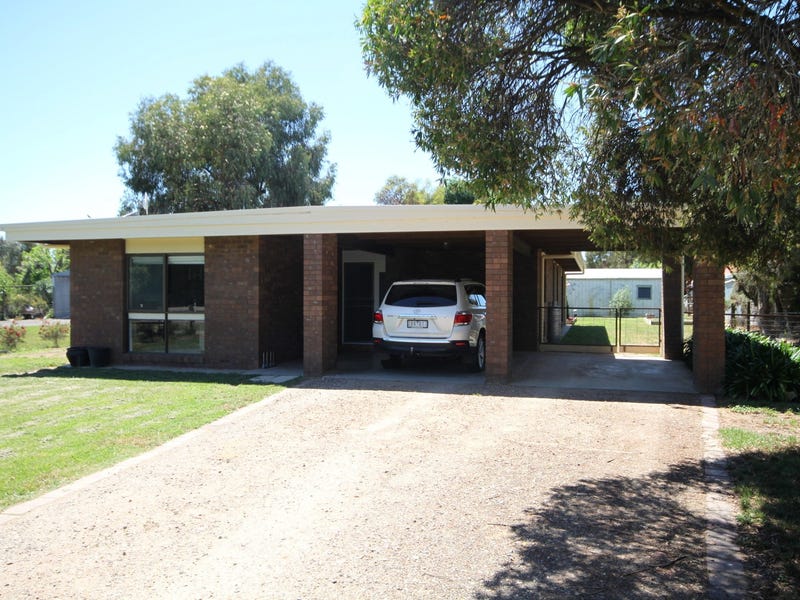 10 Shadforth Street, Oxley, Vic 3678 Property Details