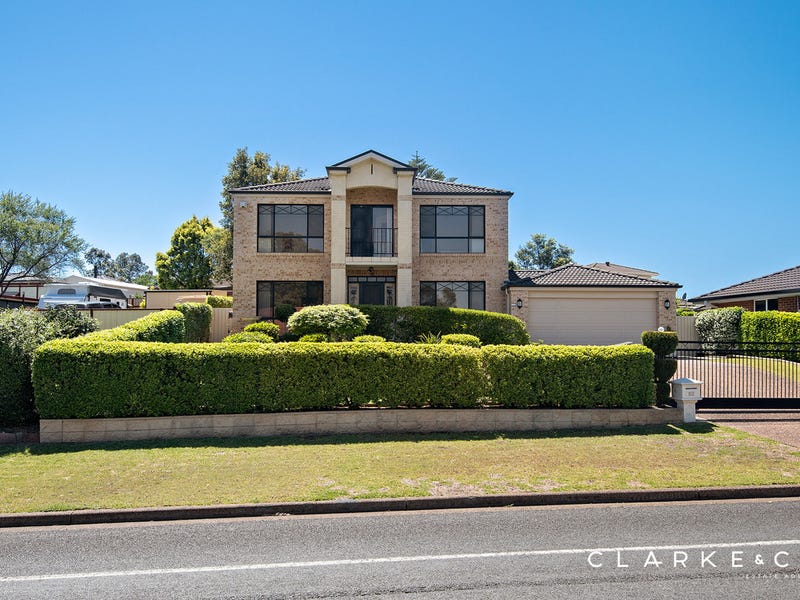 112 Regiment Road, Rutherford, NSW 2320