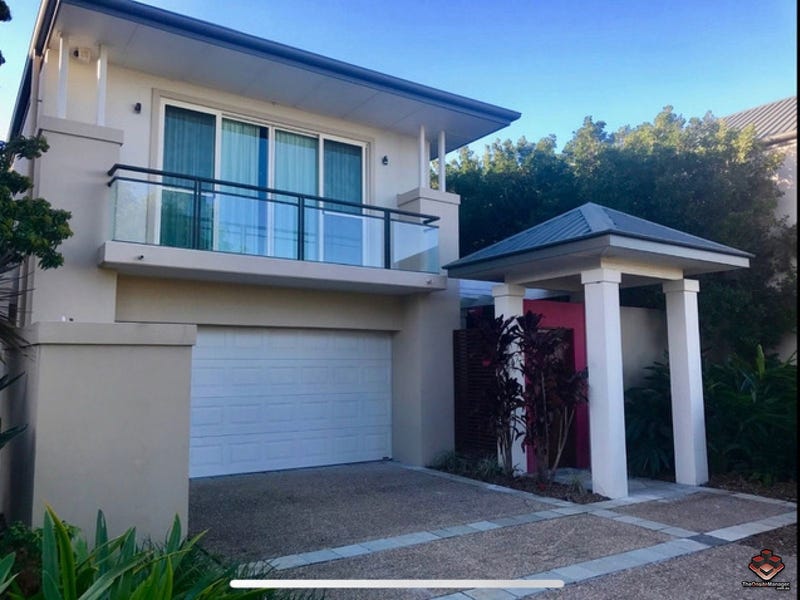 710 Glades Drive, Robina, Qld 4226