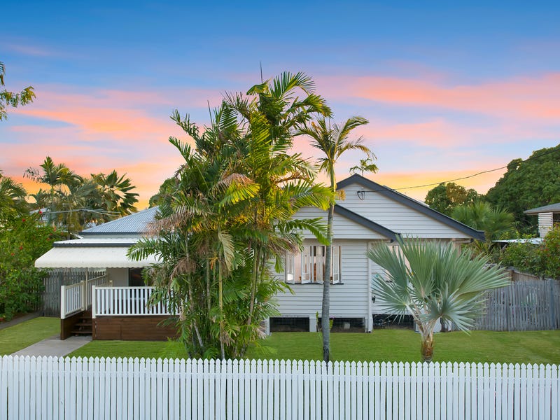 28 Barbeler Street, Currajong, Qld 4812