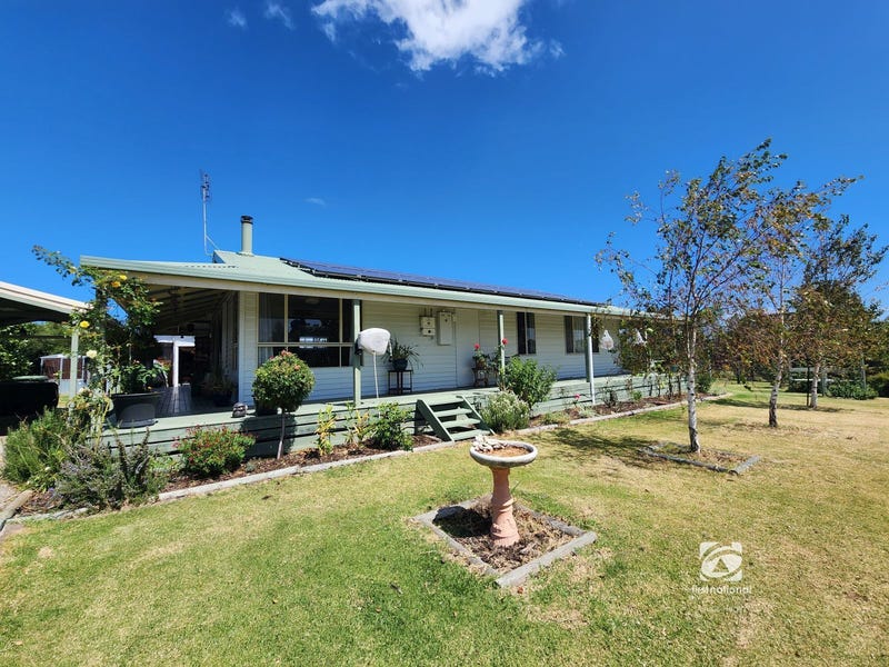 11 Plover Grove, Metung, Vic 3904 House for Sale