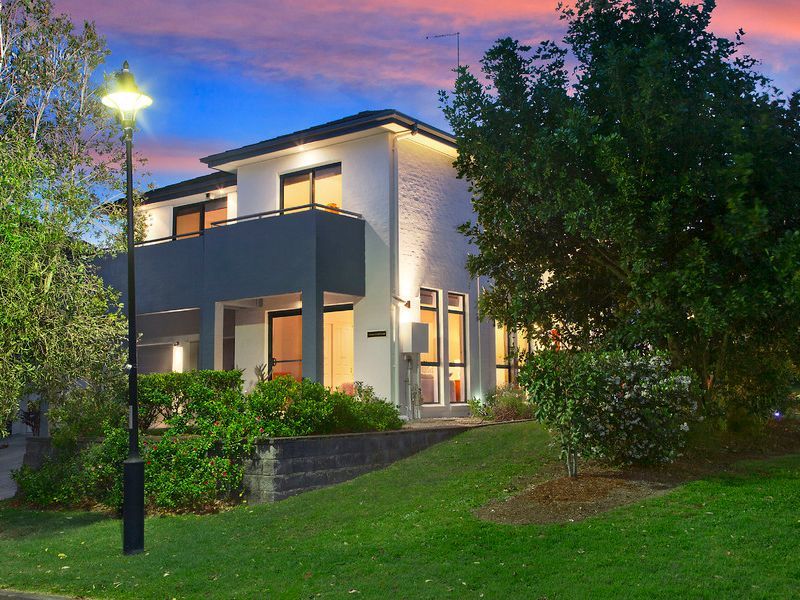 8 Mahogany Boulevard, Warriewood, NSW 2102 Property Details