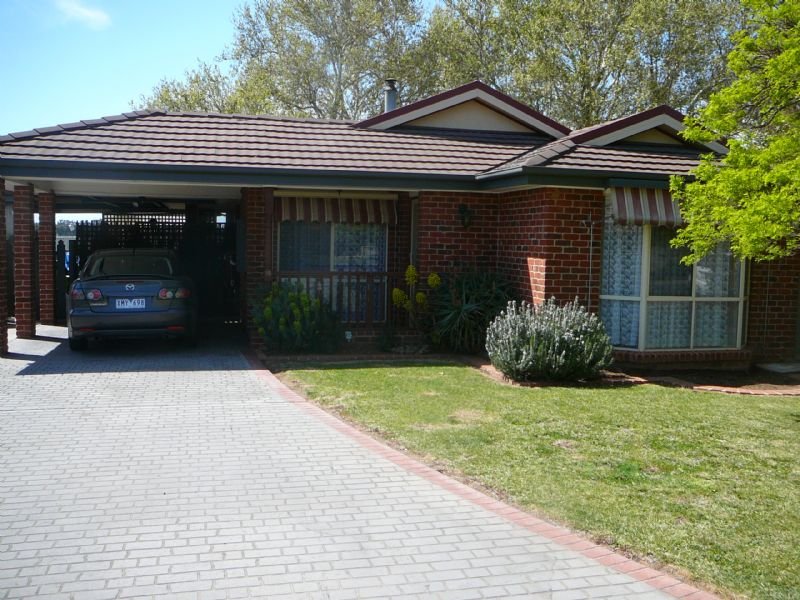 15 Whitehead Court, Barnawartha, Vic 3688 Property Details