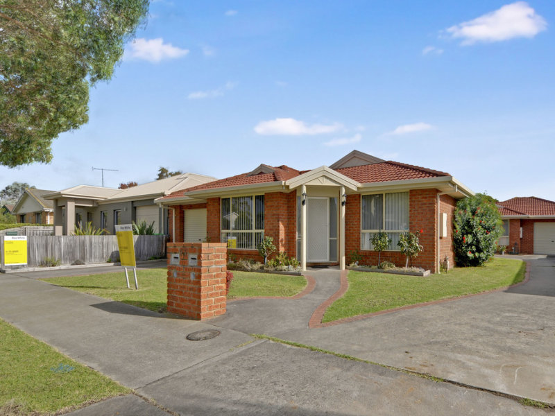 Unit 1 9a Grubb Avenue, Traralgon, Vic 3844 Property Details