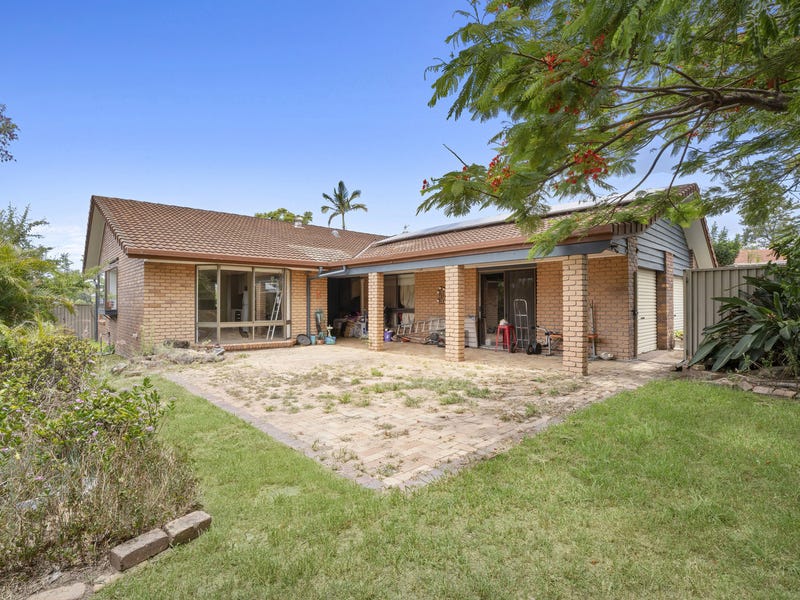 4 Dunhill Court, Carrara, Qld 4211 House for Sale