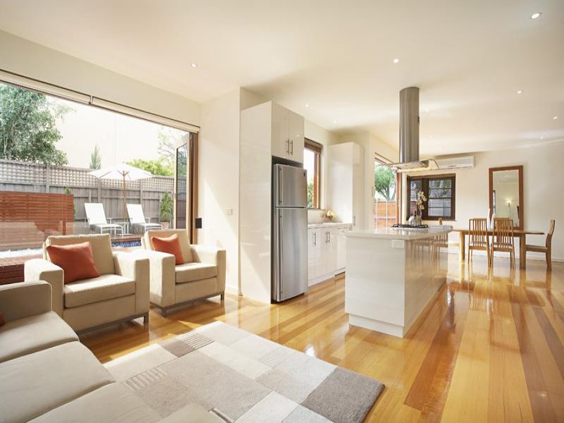 30 Elm Grove, Brighton, Vic 3186 Property Details