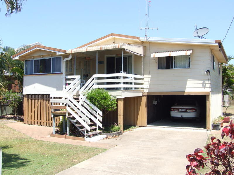 139 Cypress St, Torquay, Qld 4655 Property Details