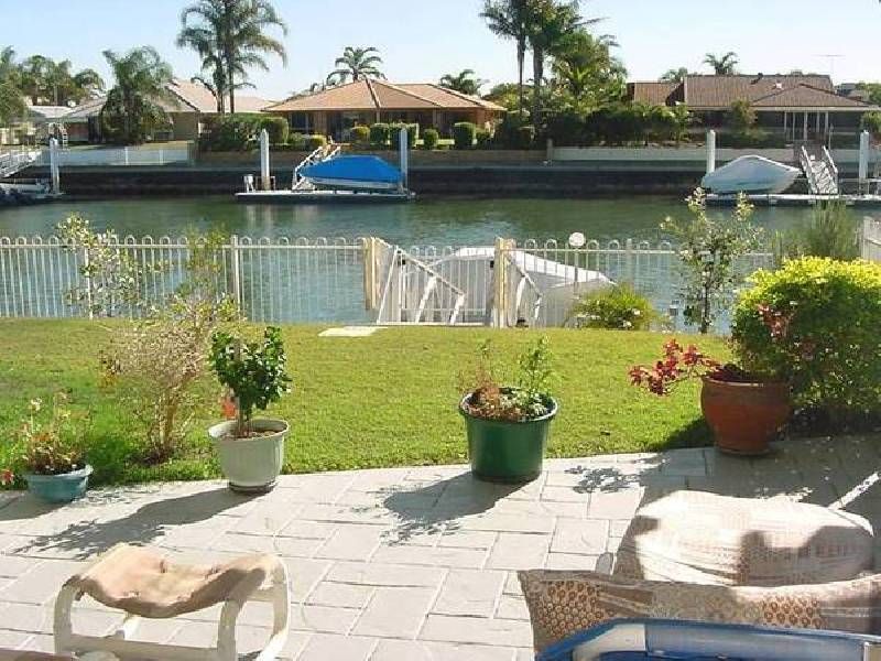 2/20 Tradewinds Drive, Banksia Beach, QLD 4507