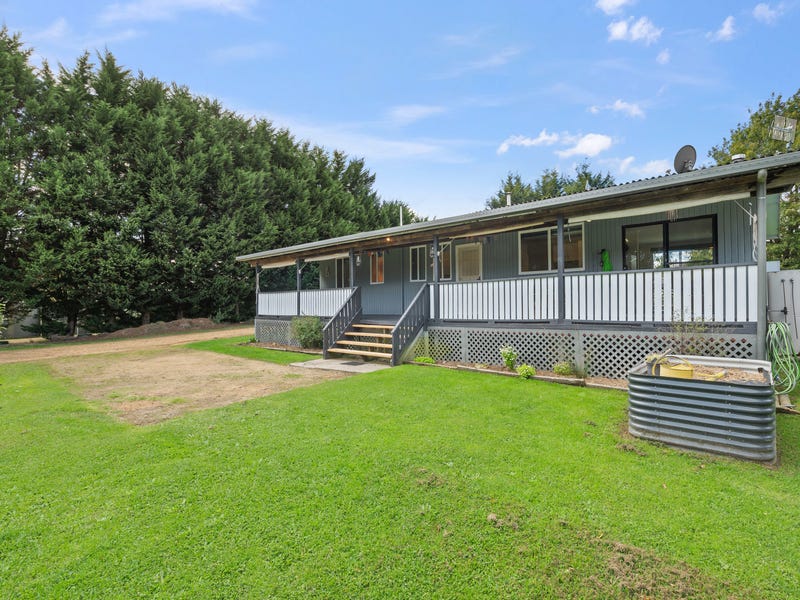 8 Seymour Street, Majors Creek, NSW 2622