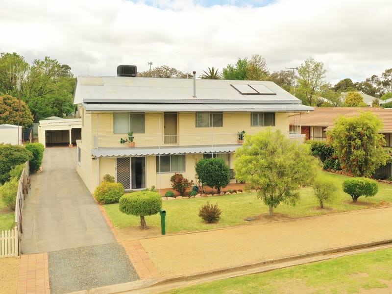22 East Street, Grenfell, NSW 2810 House for Sale