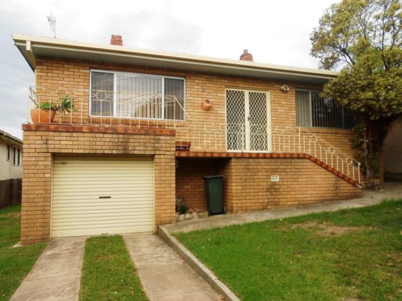 27 Bavarde Avenue, Batemans Bay, NSW 2536