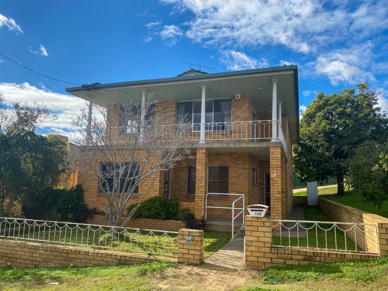 16A Carthage Street, North Tamworth, NSW 2340