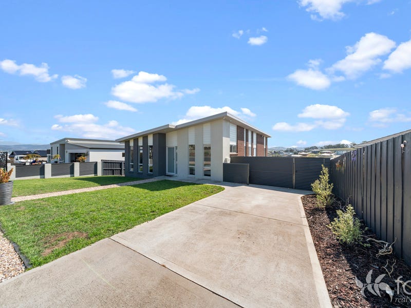 63 Reynolds Road, Midway Point, TAS 7171