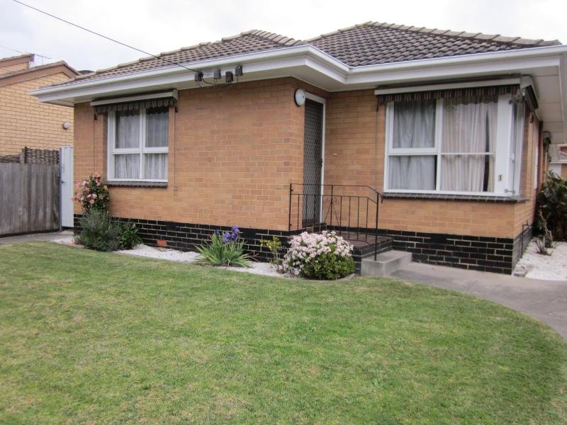 1/135 Grange Road, Glen Huntly, VIC 3163