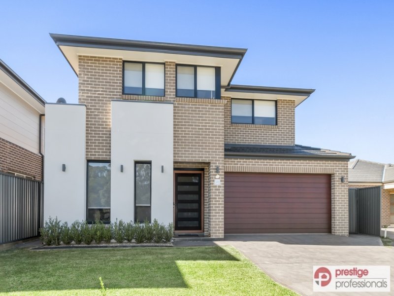 25 Coach Drive, Voyager Point, NSW 2172