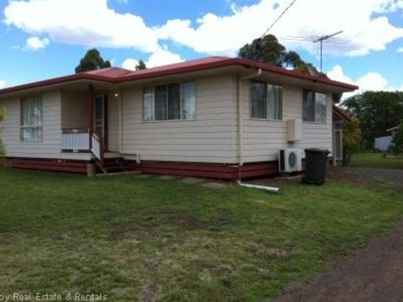 74 Mahon Street, Dalby, QLD 4405