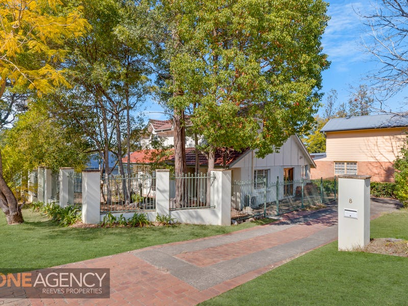 8 Glenbrook Road, Glenbrook, NSW 2773 Property Details