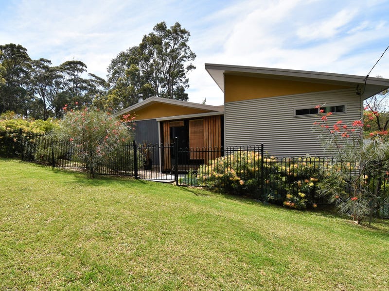 11 Beauty Point Road, Wallaga Lake, NSW 2546