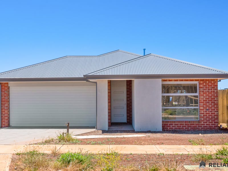 Hawkestone St 9 Hawkestone Street, Melton South, VIC 3338 - realestate.com.au