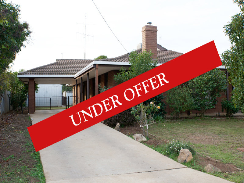 22 Bridget St, Finley, NSW 2713 Property Details