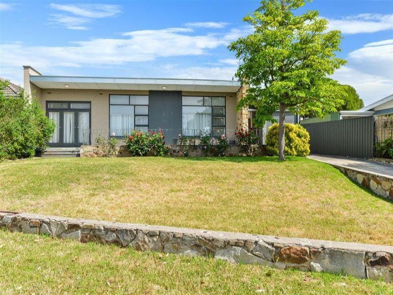 218 Shepherds Hill Road, Bellevue Heights, SA 5050