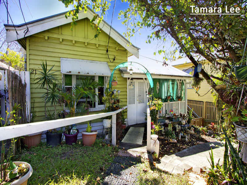 21 Fleming Road, Herston, Qld 4006 Property Details