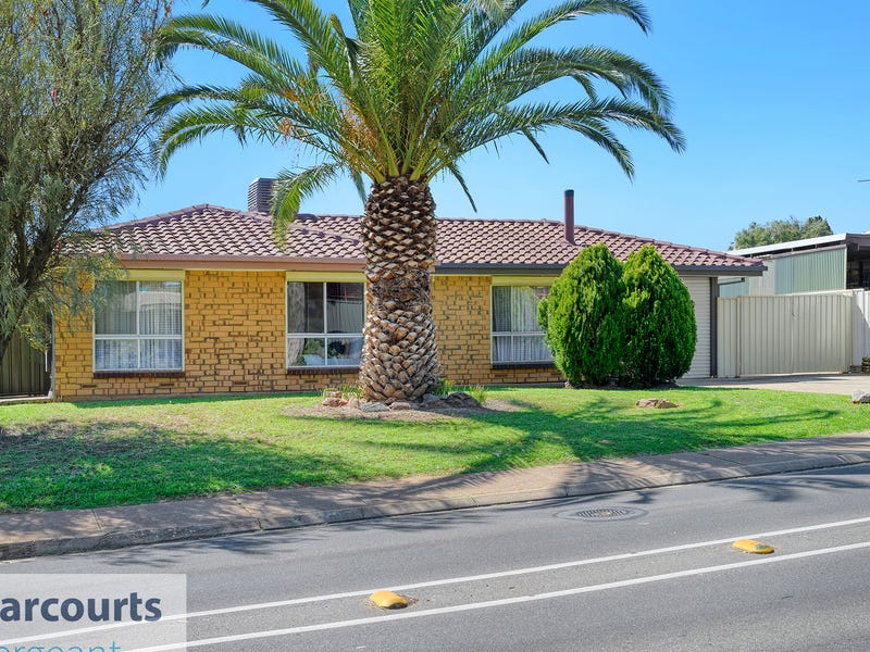 1 Tareena Street, Craigmore, SA 5114