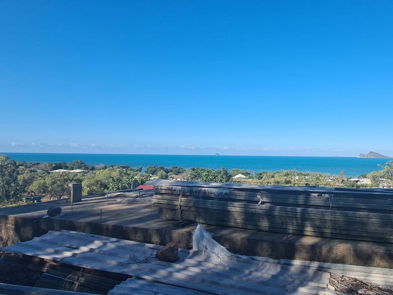 28 Rattray Avenue, Hideaway Bay, QLD 4800