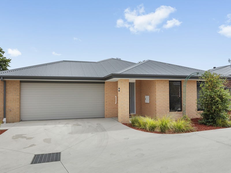 Townhouses for Sale in Colac, VIC 3250