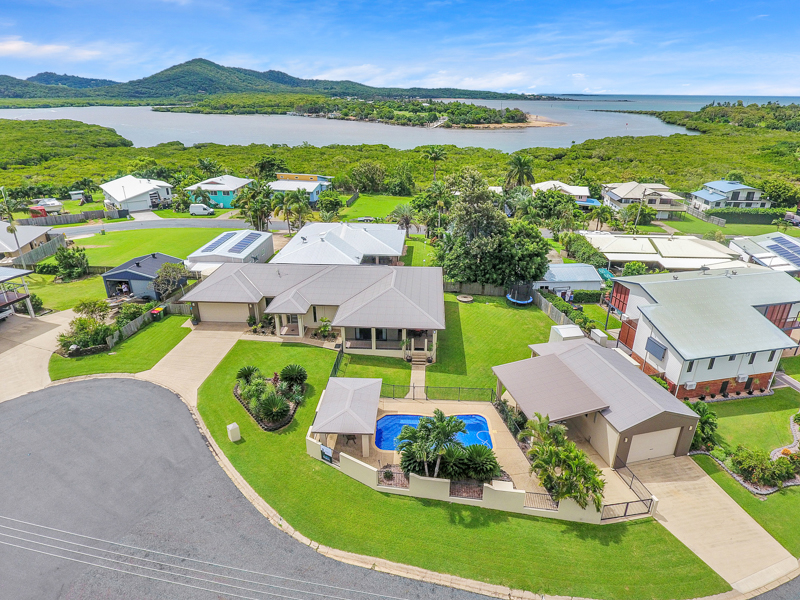 6 Campbell Street, Campwin Beach, QLD 4737